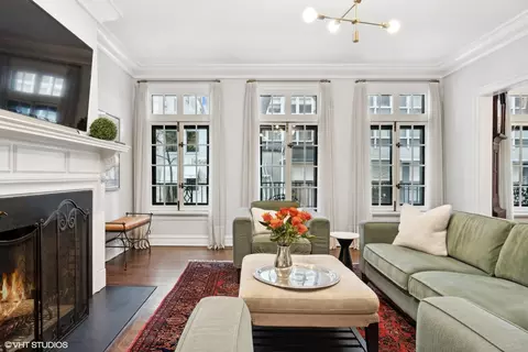 21 Elm St #1C, Chicago, IL 60611 photo 7