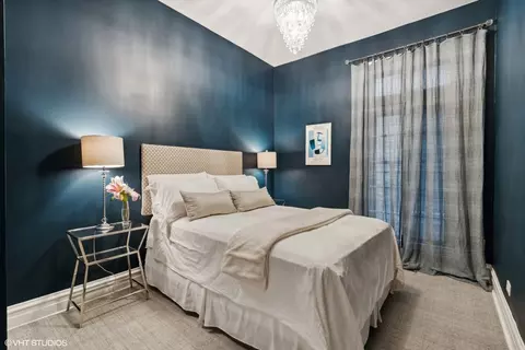 21 Elm St #1C, Chicago, IL 60611 photo 29