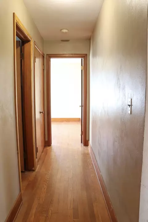 Entry Way - 511 W Park St, Morrison, IL 61270 photo 1 of 1