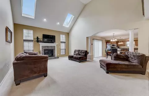 Living - 20108 Aegina Dr, Olympia Fields, IL 60461 photo 6 of 6