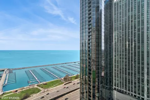 450 E Waterside Dr #2204, Chicago, IL 60601 photo 14