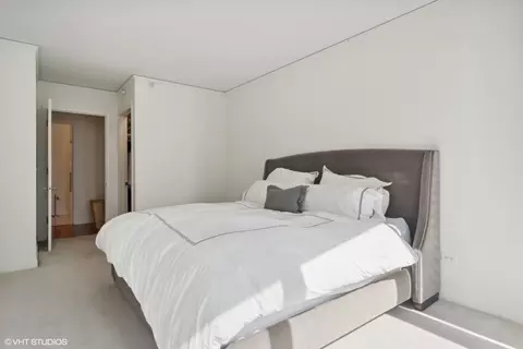 450 E Waterside Dr #2204, Chicago, IL 60601 photo 9