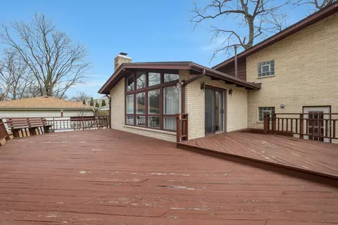 Exterior - 110 N Hickory Ave, Bartlett, IL 60103 photo 5 of 10
