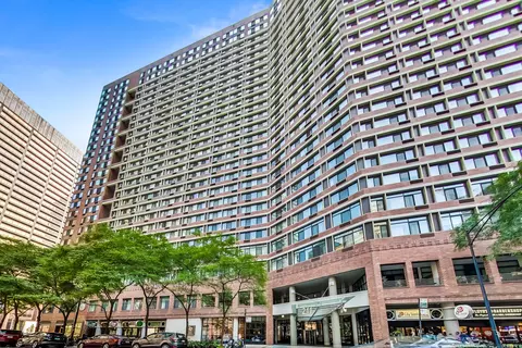 211 E Ohio St #1516, Chicago, IL 60611 photo 2