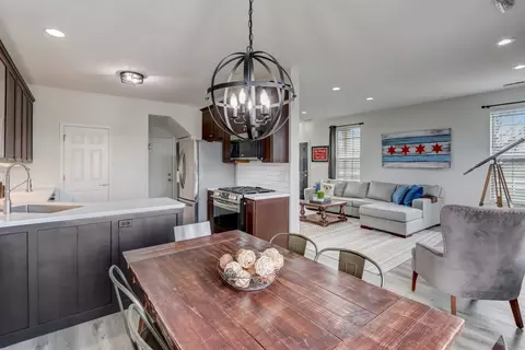 Dining - 2714 Evergreen Cir, Mchenry, IL 60050 photo 1 of 2