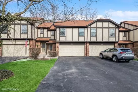 234 Willow Bridge Way #234, Bloomingdale, IL 60108