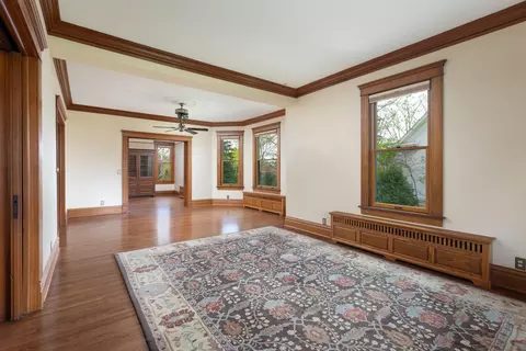 104 S Wright St, Naperville, IL 60540 photo 9