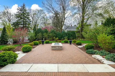 104 S Wright St, Naperville, IL 60540 photo 45
