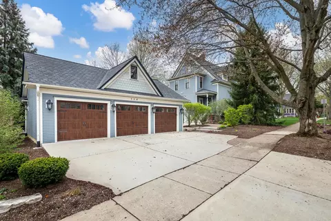 104 S Wright St, Naperville, IL 60540 photo 42