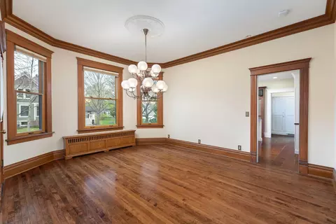 104 S Wright St, Naperville, IL 60540 photo 19