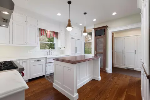 104 S Wright St, Naperville, IL 60540 photo 10
