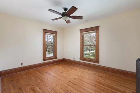 104 S Wright St, Naperville, IL 60540 photo 29
