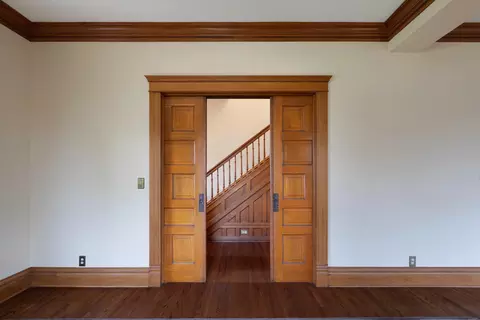 104 S Wright St, Naperville, IL 60540 photo 6
