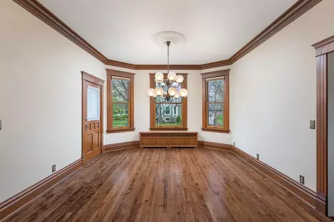 104 S Wright St, Naperville, IL 60540 photo 17