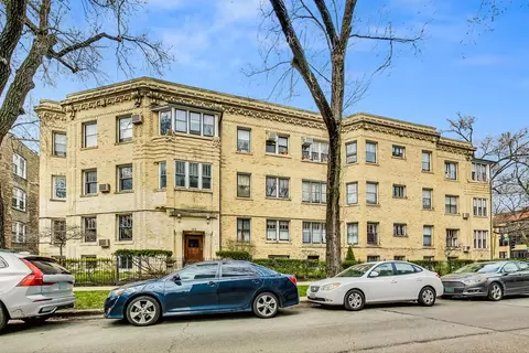 1212 W North Shore Ave #1B, Chicago, IL 60626