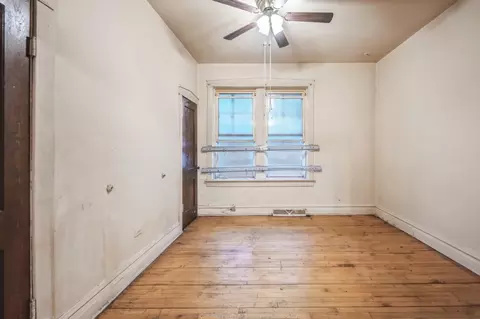 2742 E 84th St, Chicago, IL 60617 photo 15