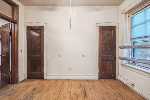 2742 E 84th St, Chicago, IL 60617 photo 16
