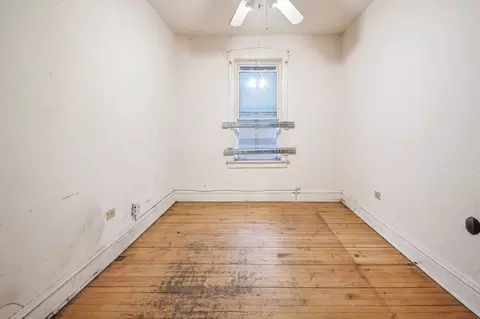 2742 E 84th St, Chicago, IL 60617 photo 12