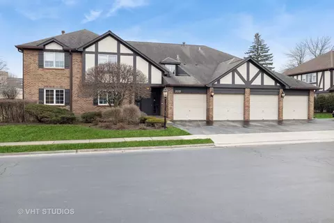 Exterior - 225 Windsor Ln #A, Willowbrook, IL 60527 photo 2 of 4