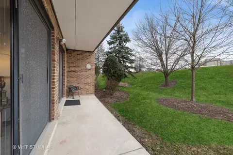 Exterior - 225 Windsor Ln #A, Willowbrook, IL 60527 photo 3 of 4