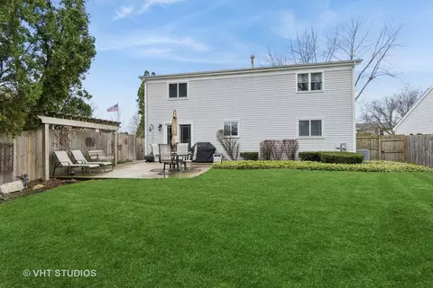 Exterior - 249 Park Ave, Wheeling, IL 60090 photo 4 of 5