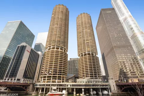 300 N State St #3602, Chicago, IL 60654