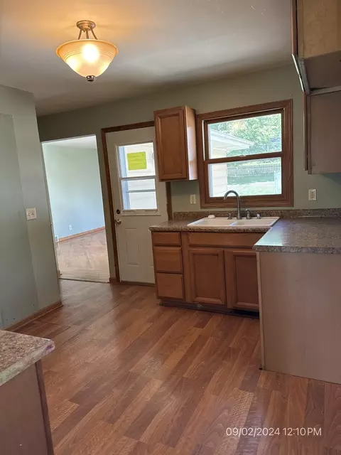 Kitchen - 4216 Ponca St, Mchenry, IL 60050 photo 1 of 3