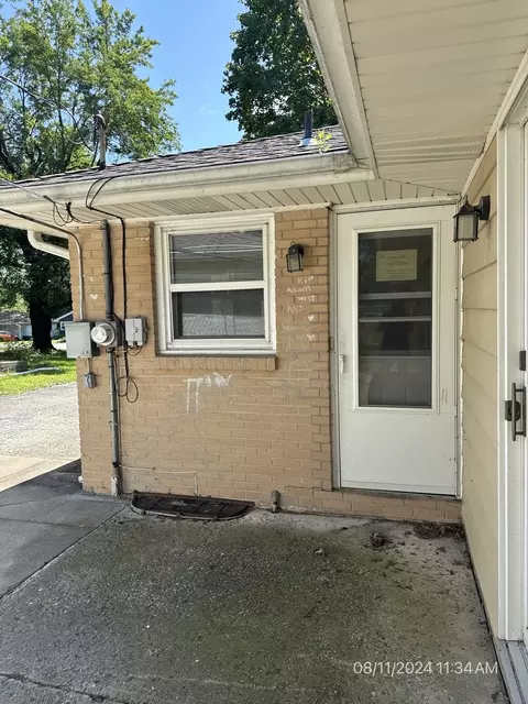 Exterior - 4216 Ponca St, Mchenry, IL 60050 photo 3 of 5