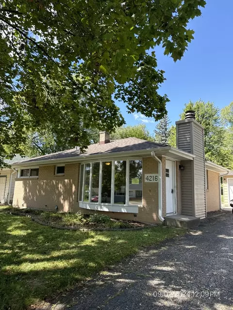 Exterior - 4216 Ponca St, Mchenry, IL 60050 photo 2 of 5