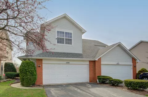 1233 Le Moyne Ave, Romeoville, IL 60446