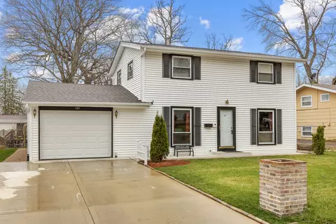 1321 Wilson Ave, Carpentersville, IL 60110