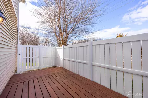 1675 Cornell Dr, Hoffman Estates, IL 60169 photo 22