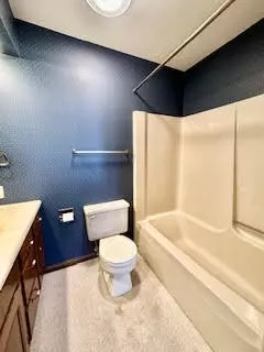 Bath - 650 E Meyer St, Monticello, IL 61856 photo 3 of 3