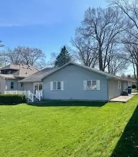 Exterior - 650 E Meyer St, Monticello, IL 61856 photo 7 of 8