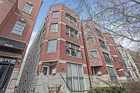 3530 N Fremont St #3, Chicago, IL 60657