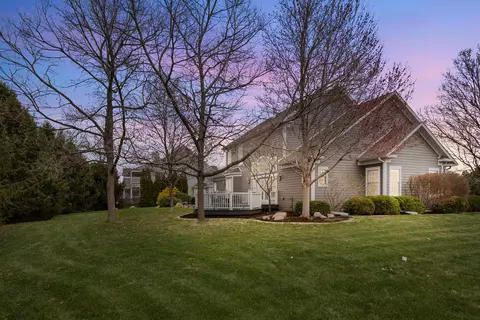 Exterior - 2711 Windward Blvd, Champaign, IL 61821 photo 8 of 10