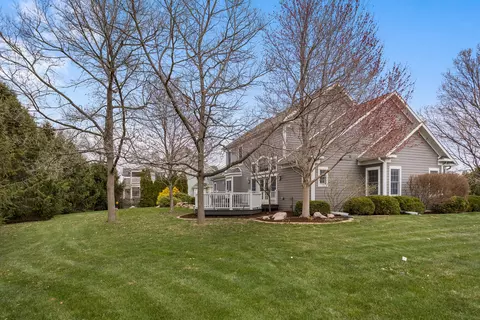 Exterior - 2711 Windward Blvd, Champaign, IL 61821 photo 5 of 10