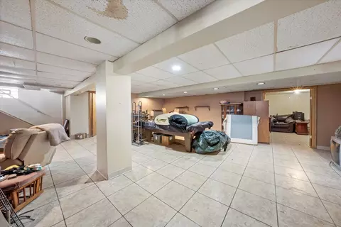 14100 Burnham Ave, Burnham, IL 60633 photo 24