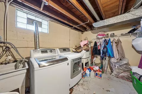 14100 Burnham Ave, Burnham, IL 60633 photo 31