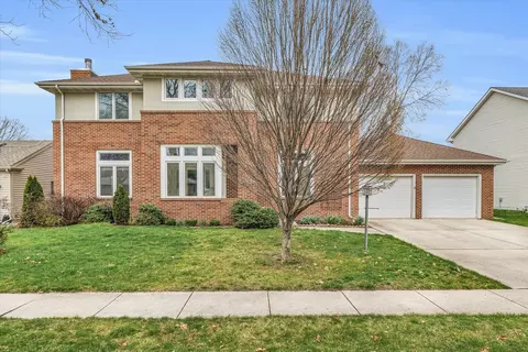 2908 Robeson Park Dr, Champaign, IL 61822