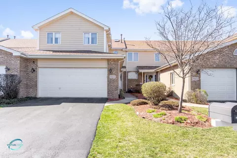 19404 Cranfield Ln, Tinley Park, IL 60487