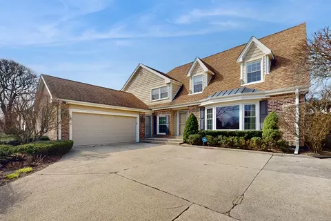4142 Miller Dr, Glenview, IL 60026