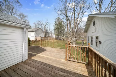 Exterior - 11704 Maple Ave, Hebron, IL 60034 photo 3 of 6