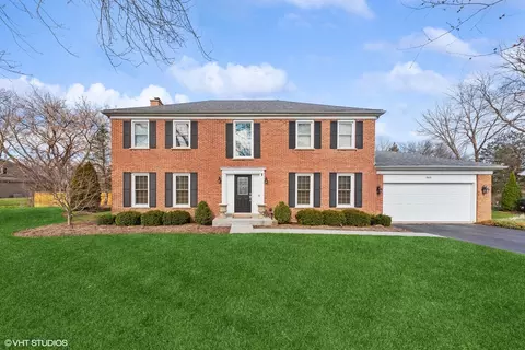 865 Churchill Ct, Barrington, IL 60010