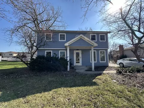 8031 W 100th St, Palos Hills, IL 60465