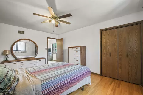Bedroom - 7932 W 80th St, Bridgeview, IL 60455 photo 4 of 5