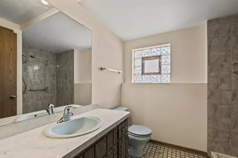 Bath - 7932 W 80th St, Bridgeview, IL 60455 photo 2 of 2