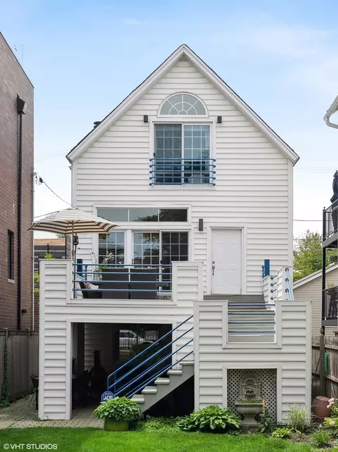 2532 N Marshfield Ave, Chicago, IL 60614