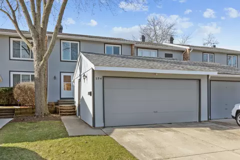 294 Harbor Ct, Bloomingdale, IL 60108