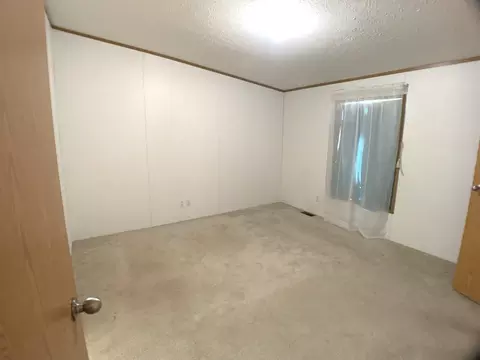2070 Iris Ave, Belvidere, IL 61008 photo 5